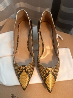 NWT Chloe Gold Snakeskin Pointed-Toe Women's Kitten Heels